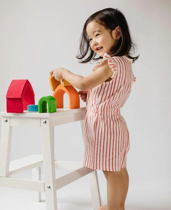 Pehr-荷葉邊連身短褲(Tomato)