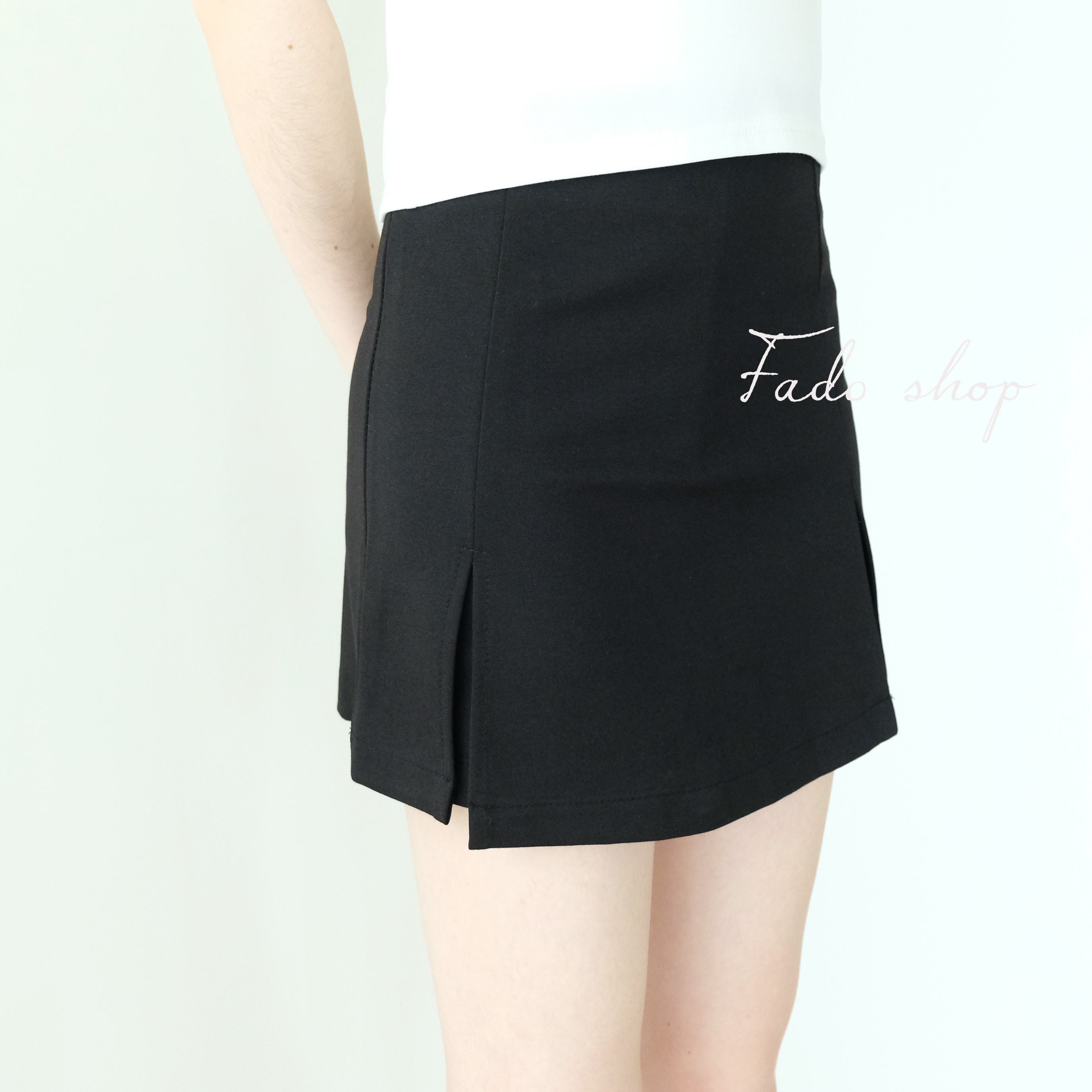 法朵Fado Shop｜前開岔彈力褲短裙 275B001 黑 M-L