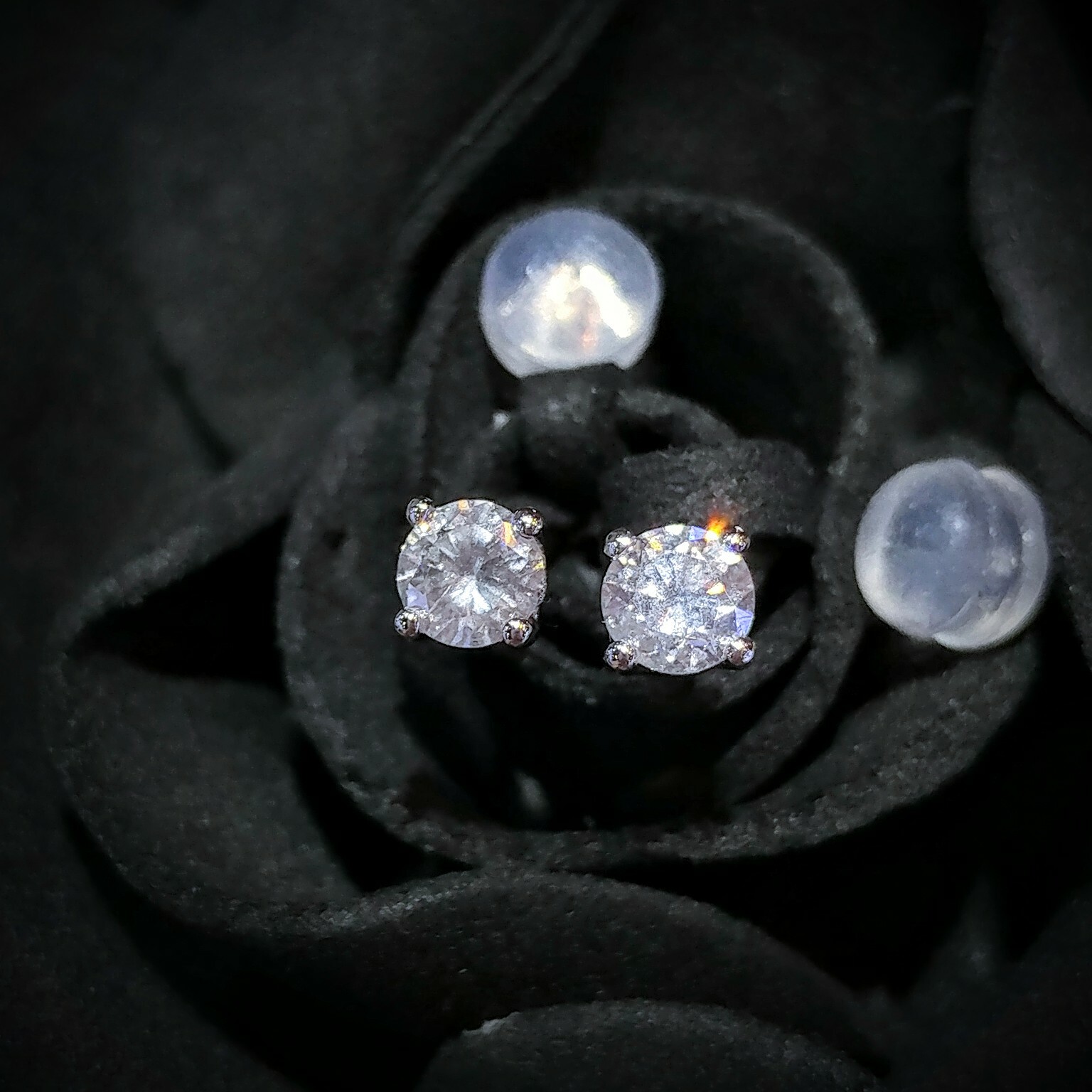 全新18K白金【主石50份鑽石】耳環