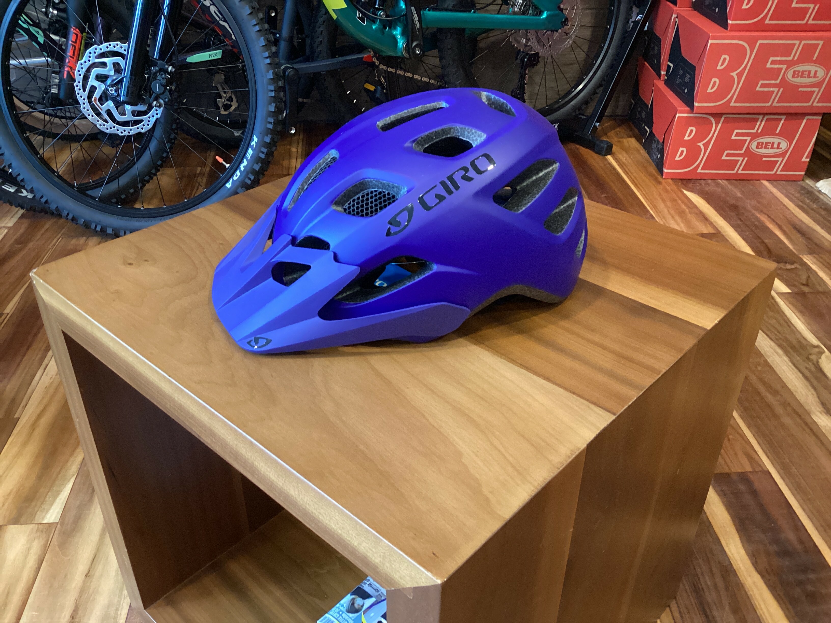 giro tremor mips helmet