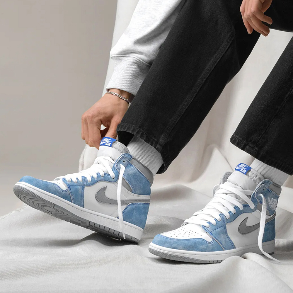 Air Jordan 1 OG Hyper Royal 水洗牛仔 555088-402