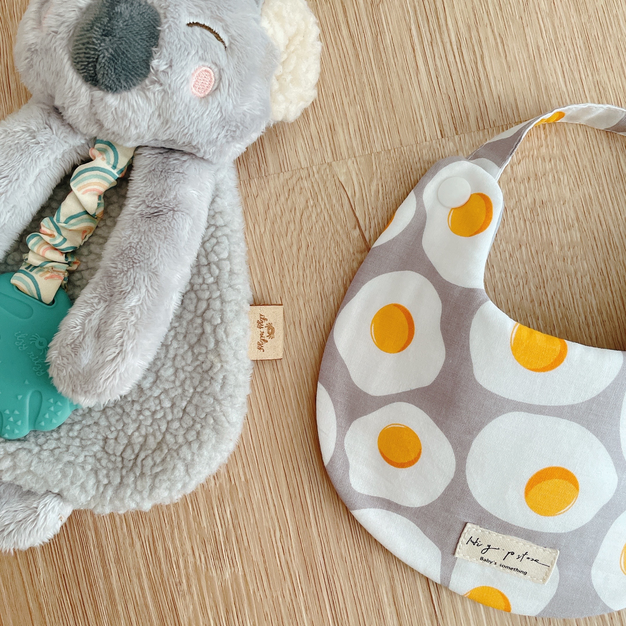 Hi Y.P store-手作圍兜-荷包蛋兒