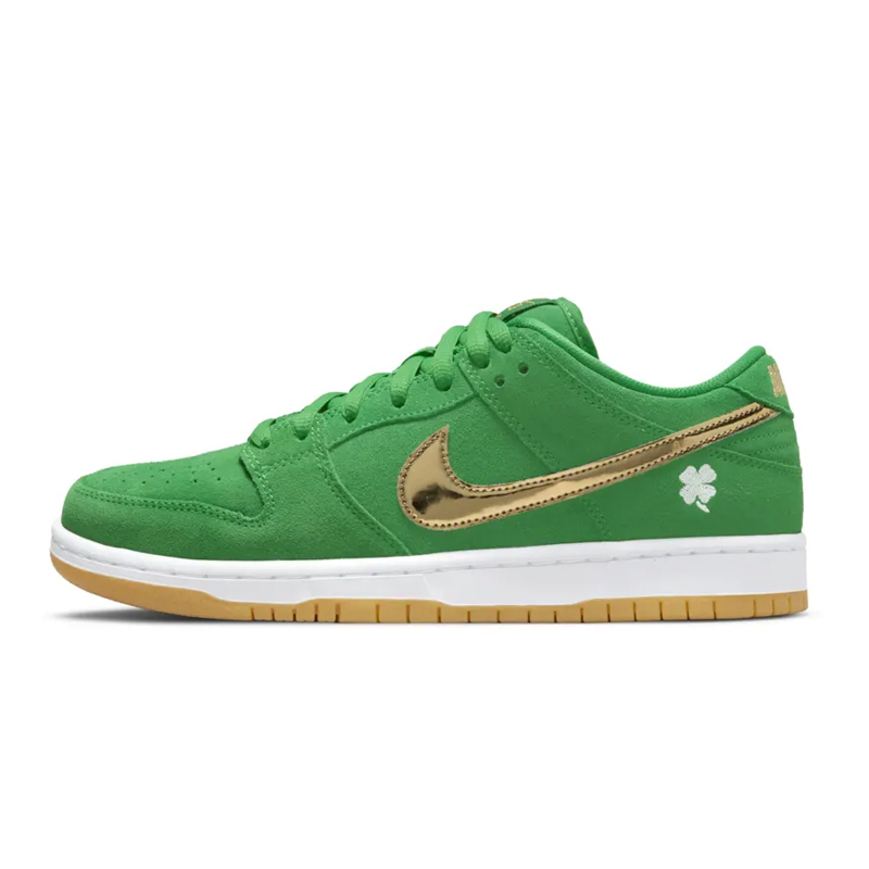 Nike SB Dunk Low Pro 