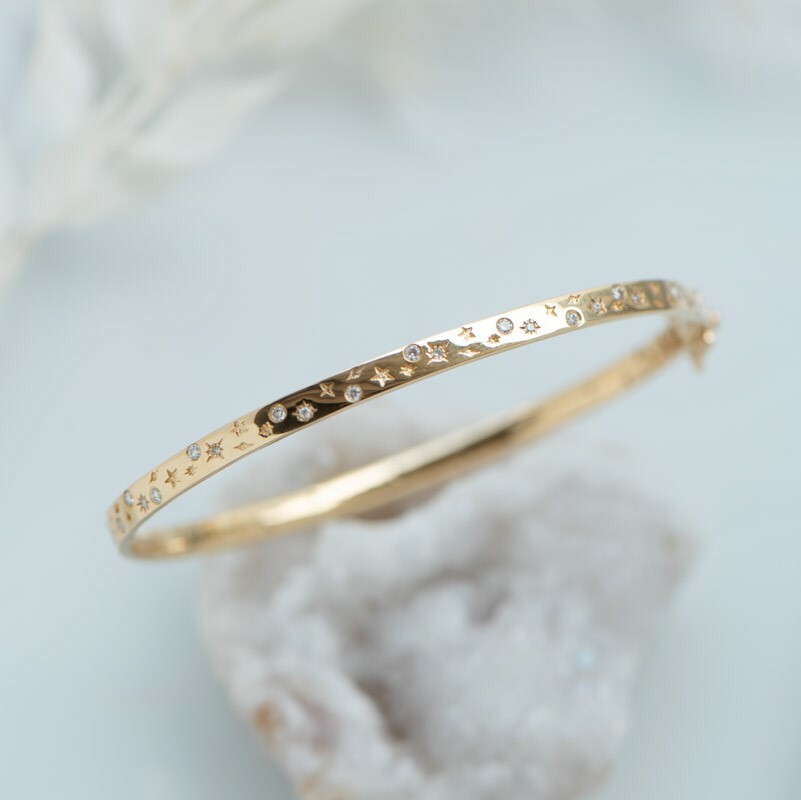 18K Starry Night Diamond Bangle