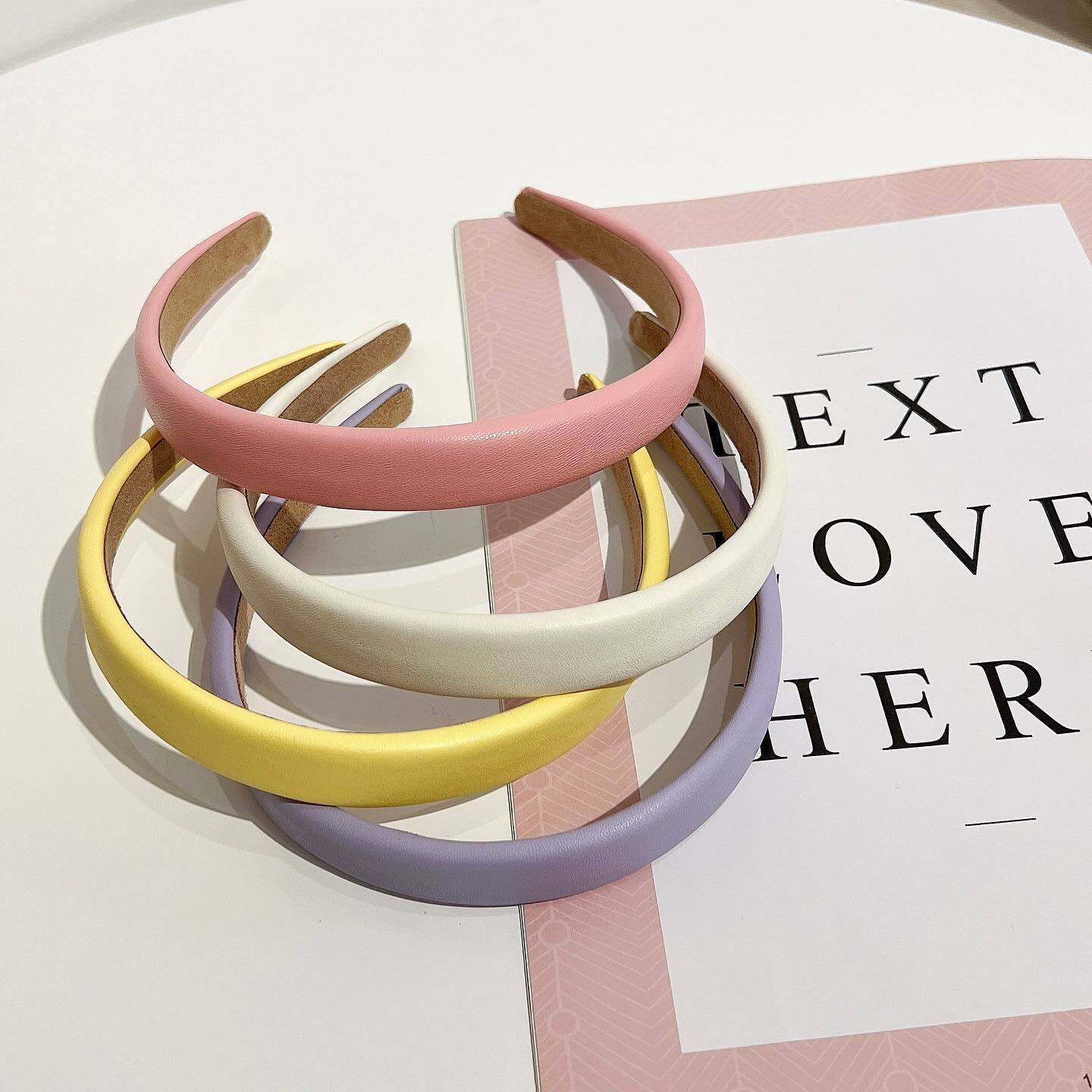 韓國糖果皮質髮箍。四色