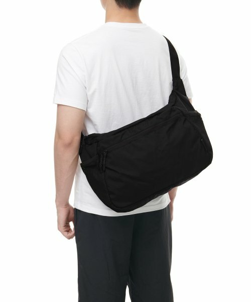 Snow Peak 雪諾必克 Everyday Use 尼龍 網眼 肩背包 側背包 黑  AC-21AU416BK