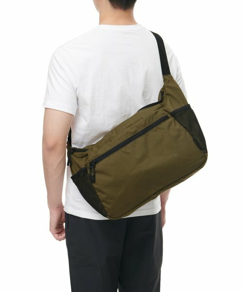 Snow Peak 雪諾必克 Everyday Use 尼龍 網眼 肩背包 側背包 咖啡 AC-21AU416BR