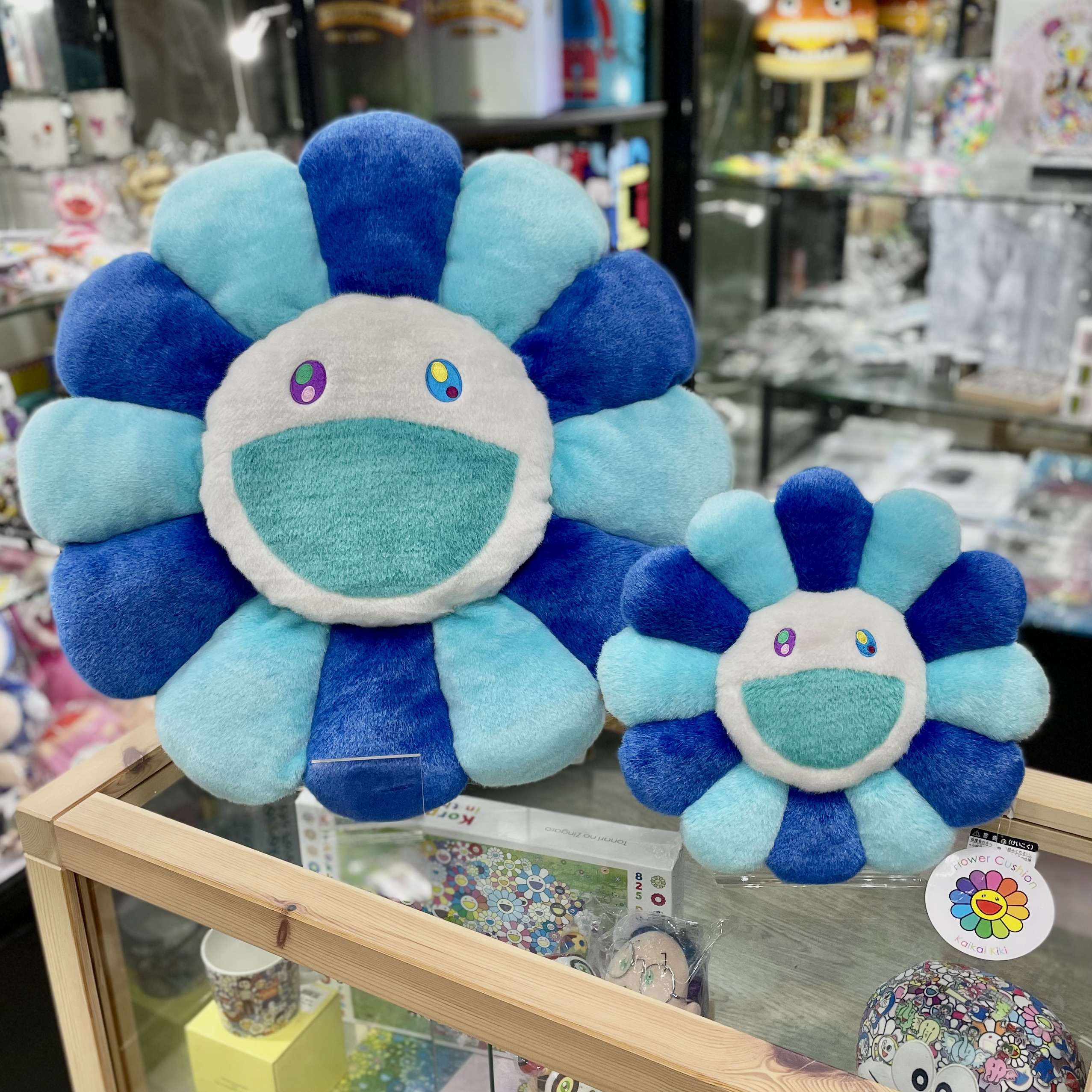 30cm / 60cm Takashi Murakami Flower cushion (Turquoise Blue)
