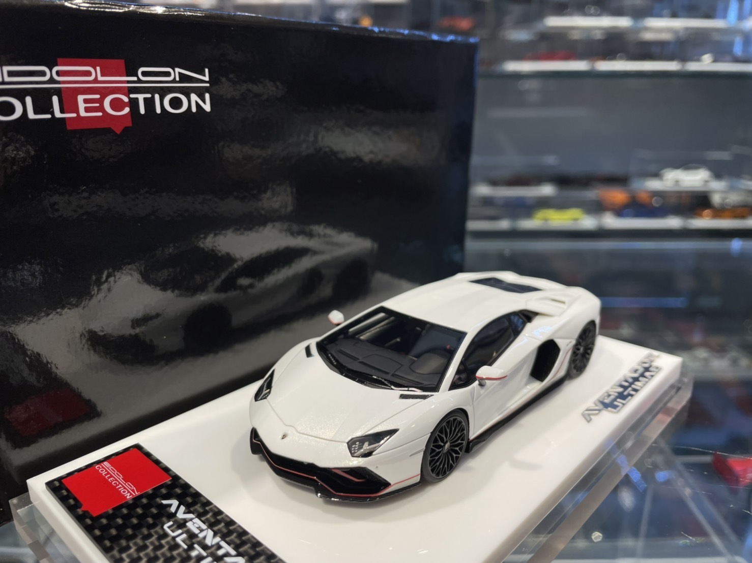 MakeUp EM633A Aventador LP780-4 Ultimae 2021 白色1/43