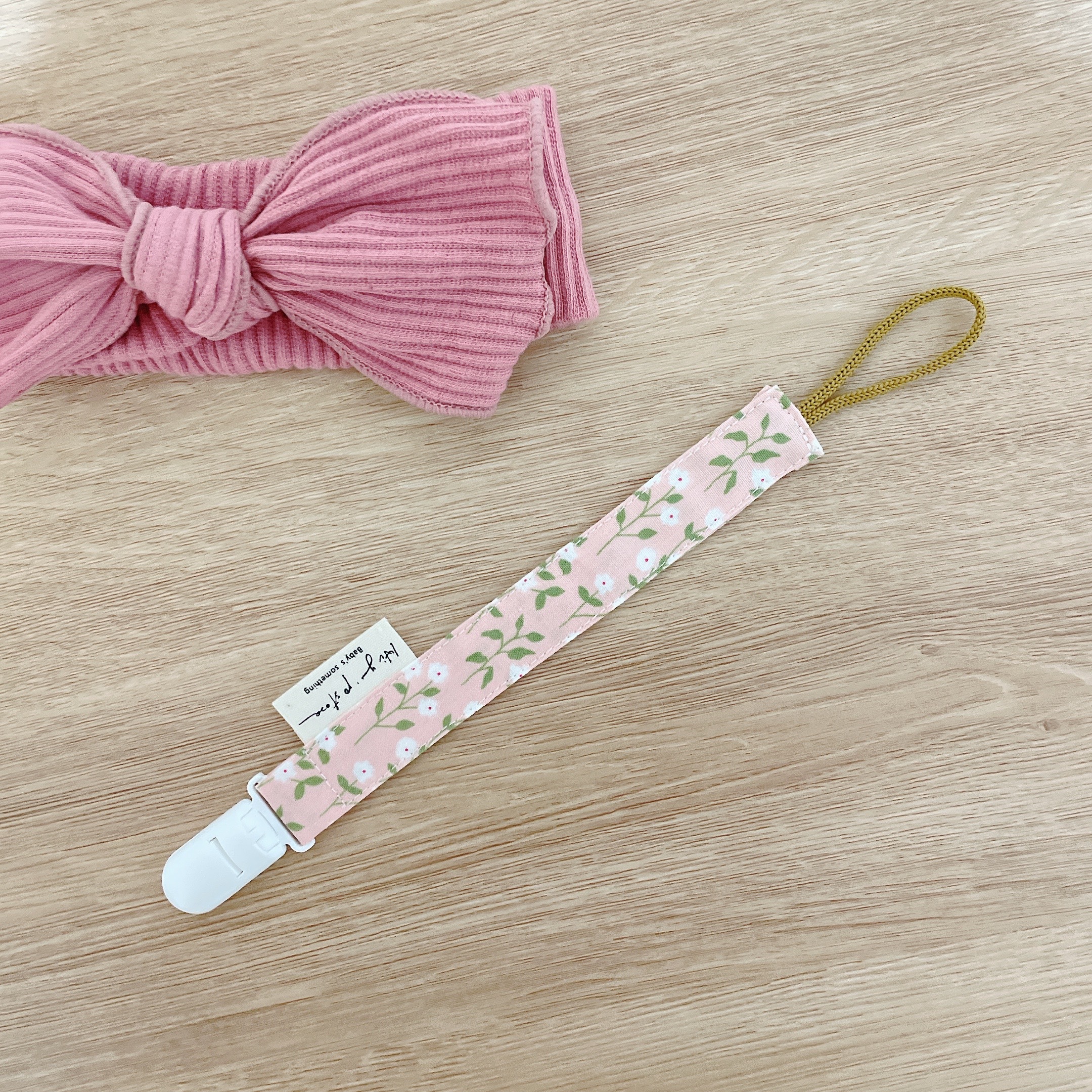 Hi Y.P store-鱷魚夾-溫柔小白花