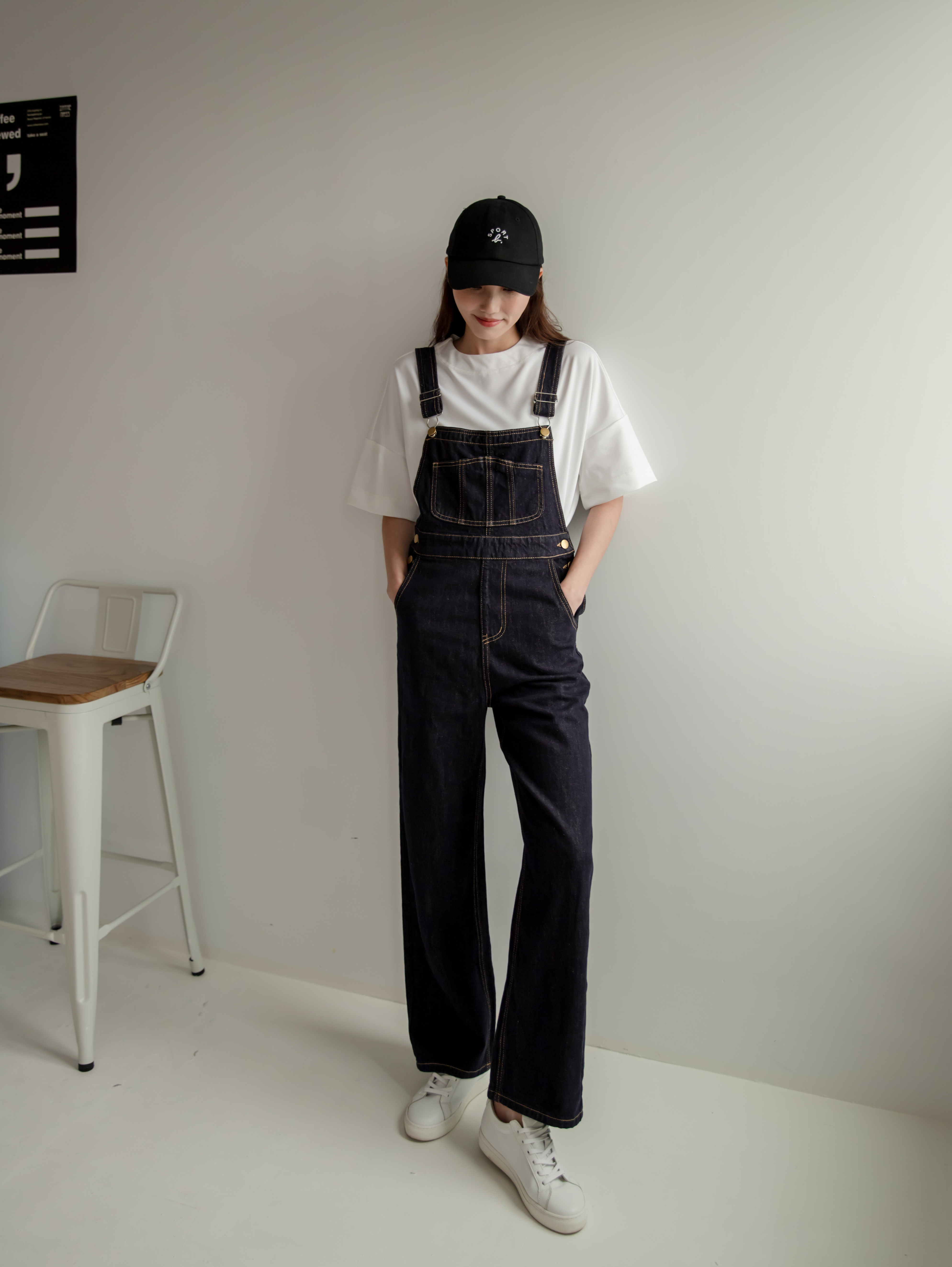 高腰深丹寧顯瘦吊帶褲