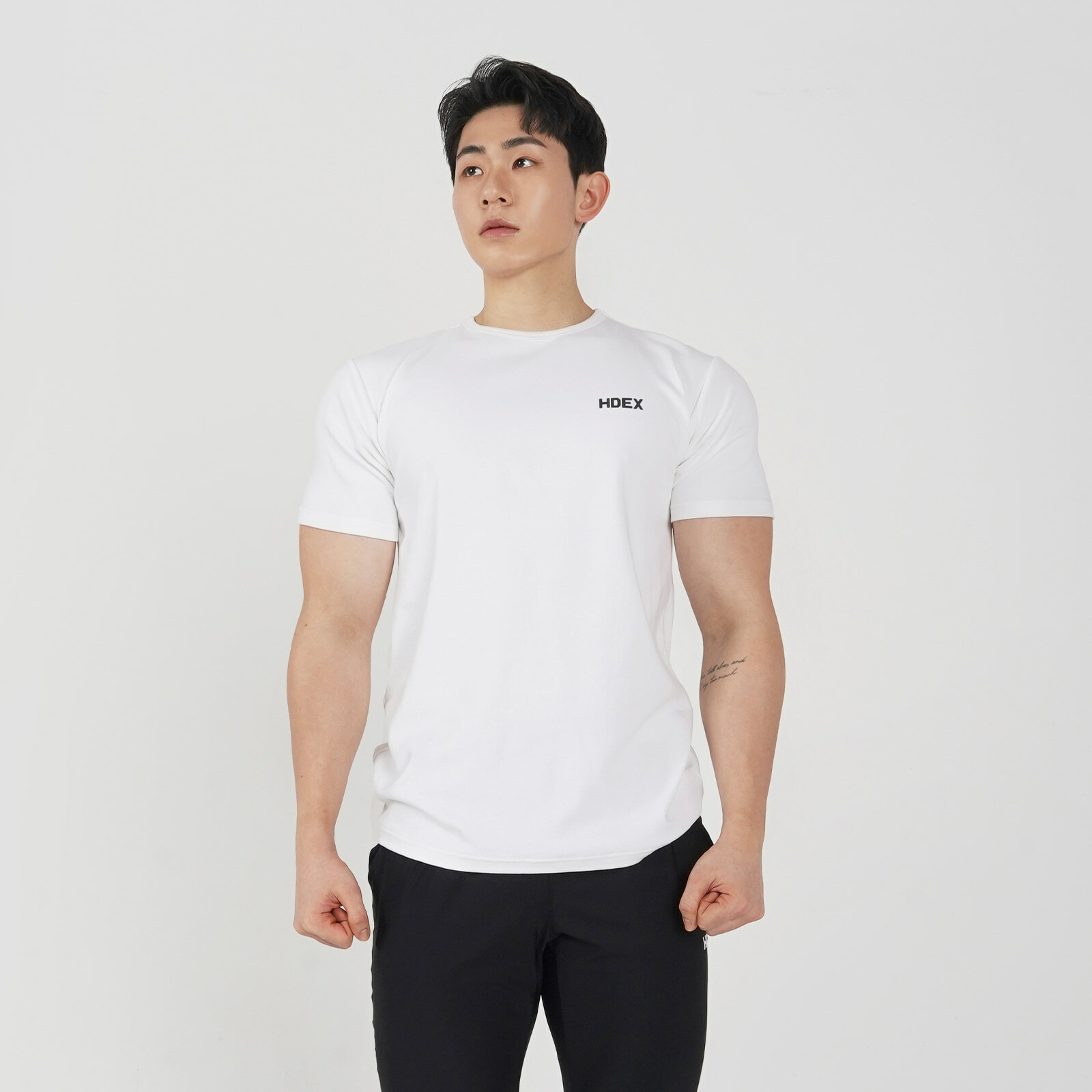 HDEX Main Small Logo Muscle-Fit Short Sleeve Tee