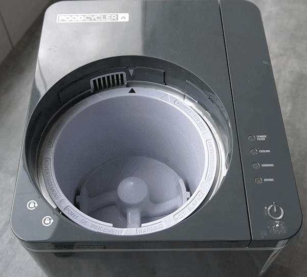 FoodCycler廚餘大師家用廚餘機兒童安全所蓋設計防止兒童及長輩誤觸機器