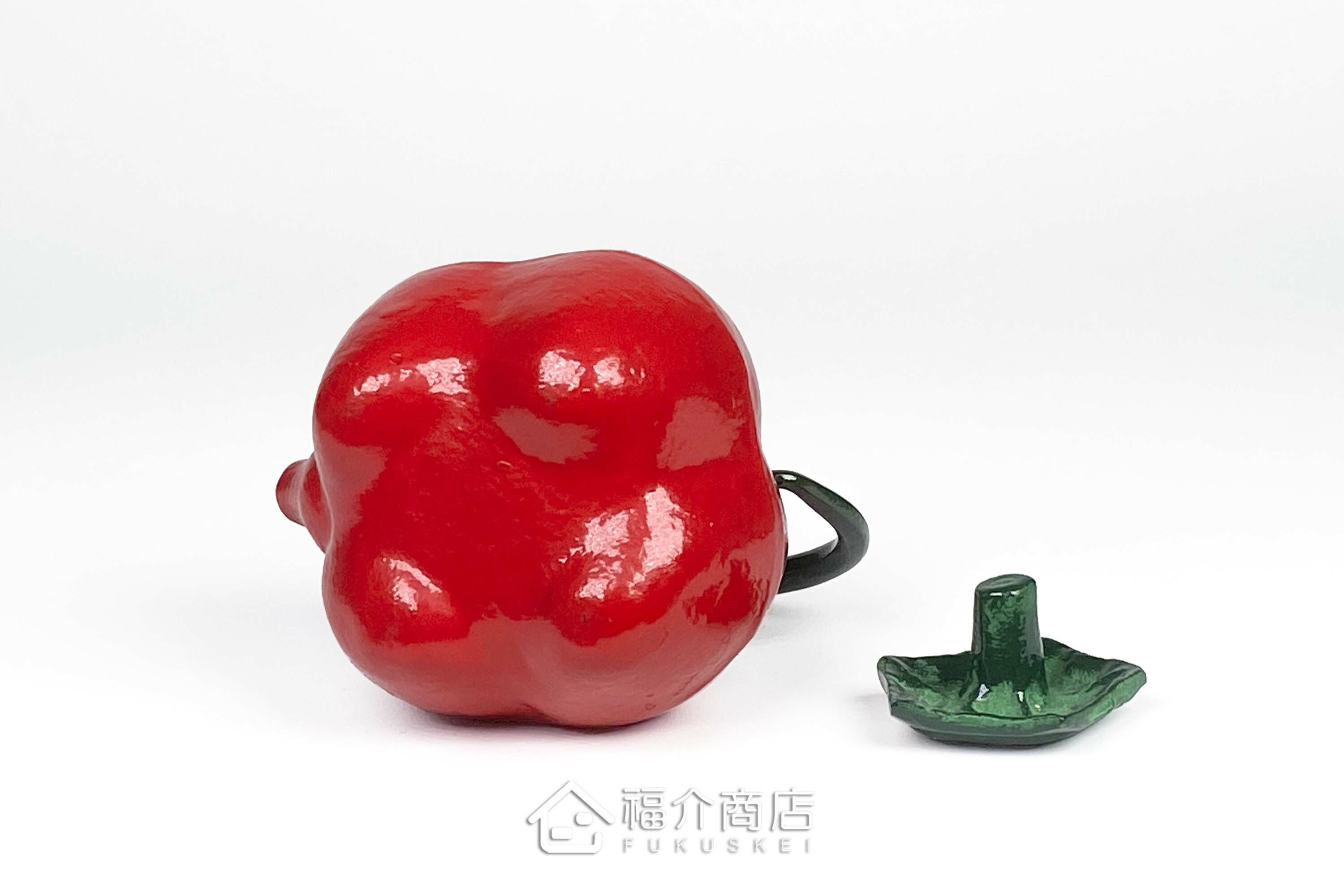 可以插花，當擺飾的南部鐵器小茶壺