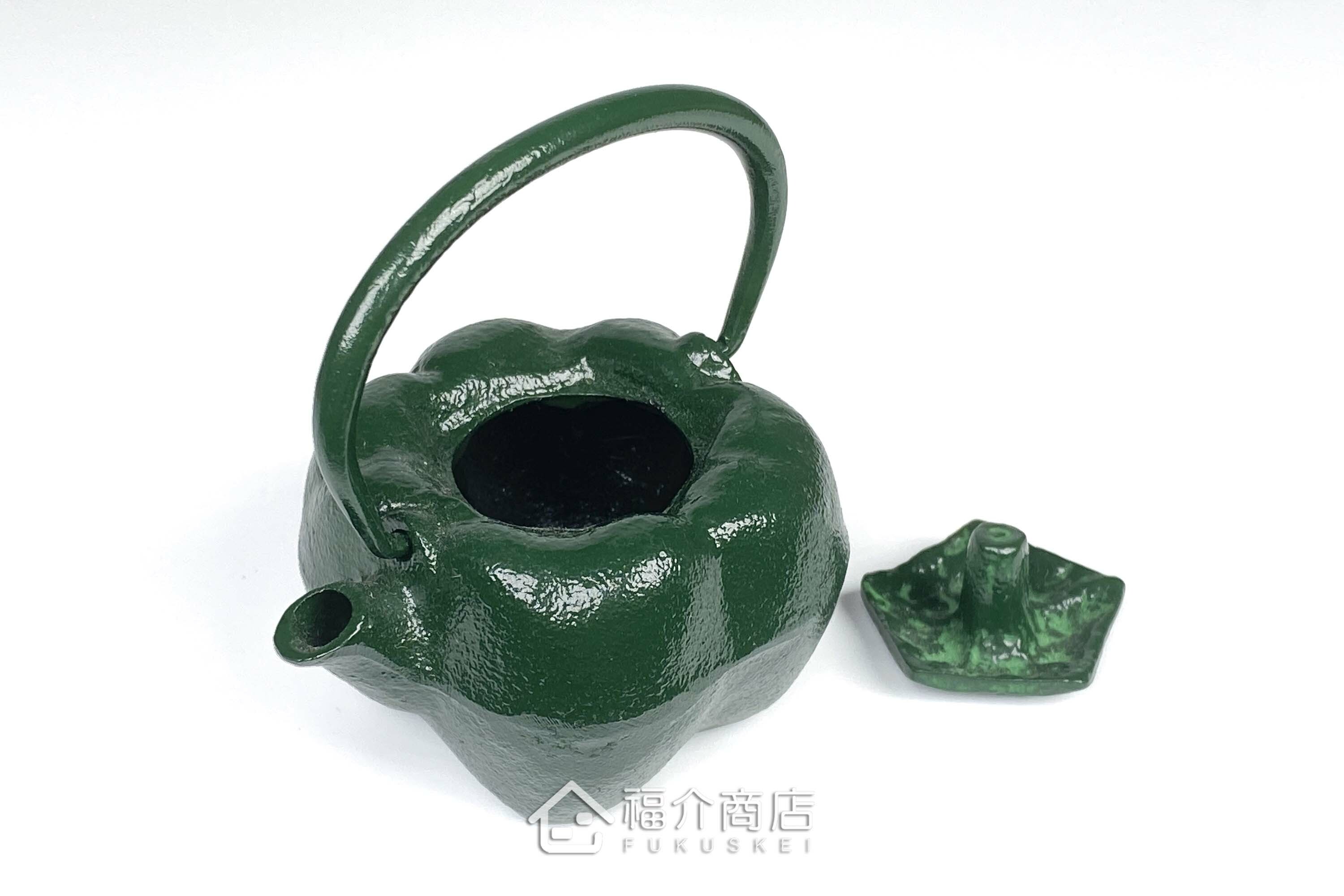 可以插花，當擺飾的南部鐵器小茶壺