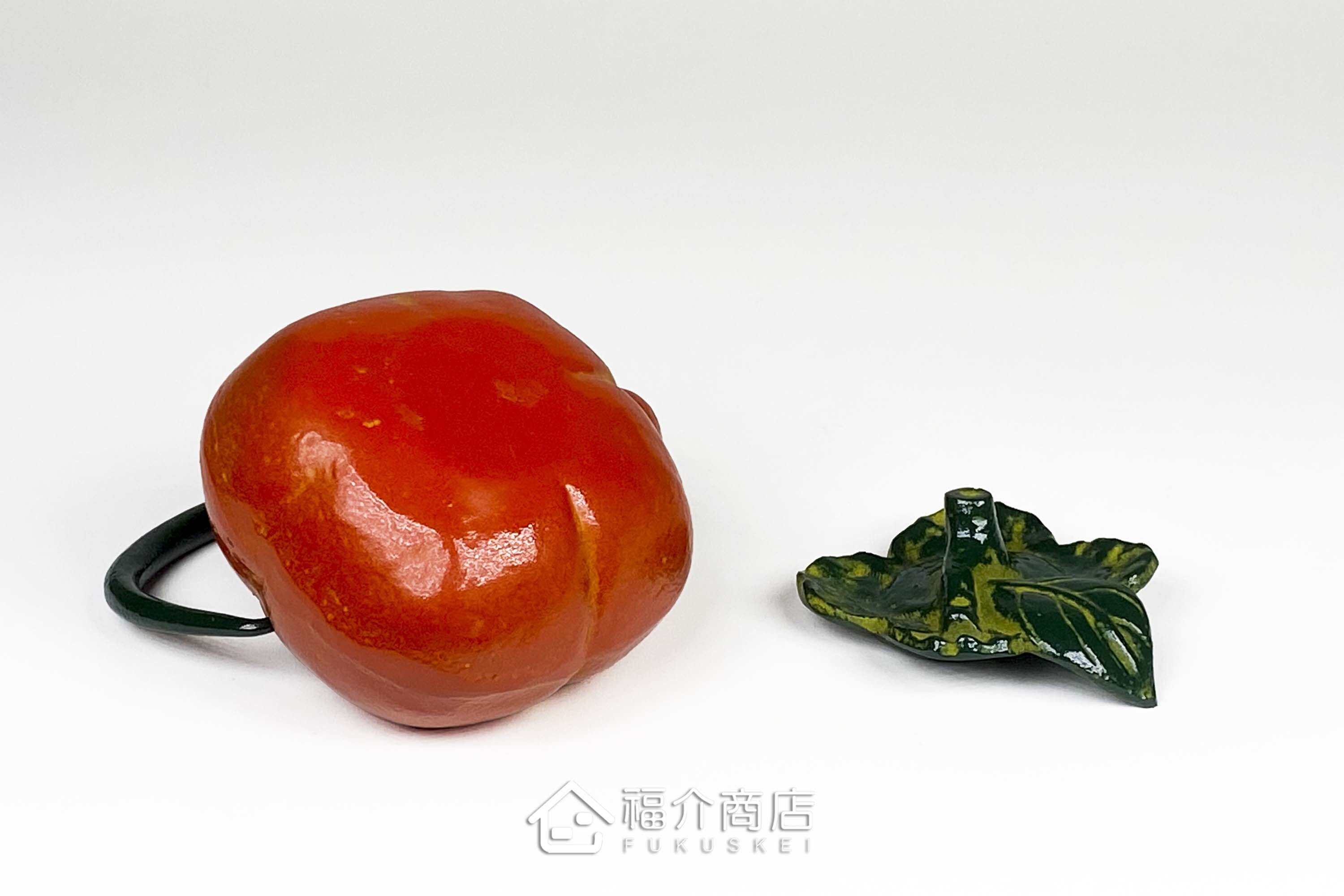 可以插花，當擺飾的南部鐵器小茶壺