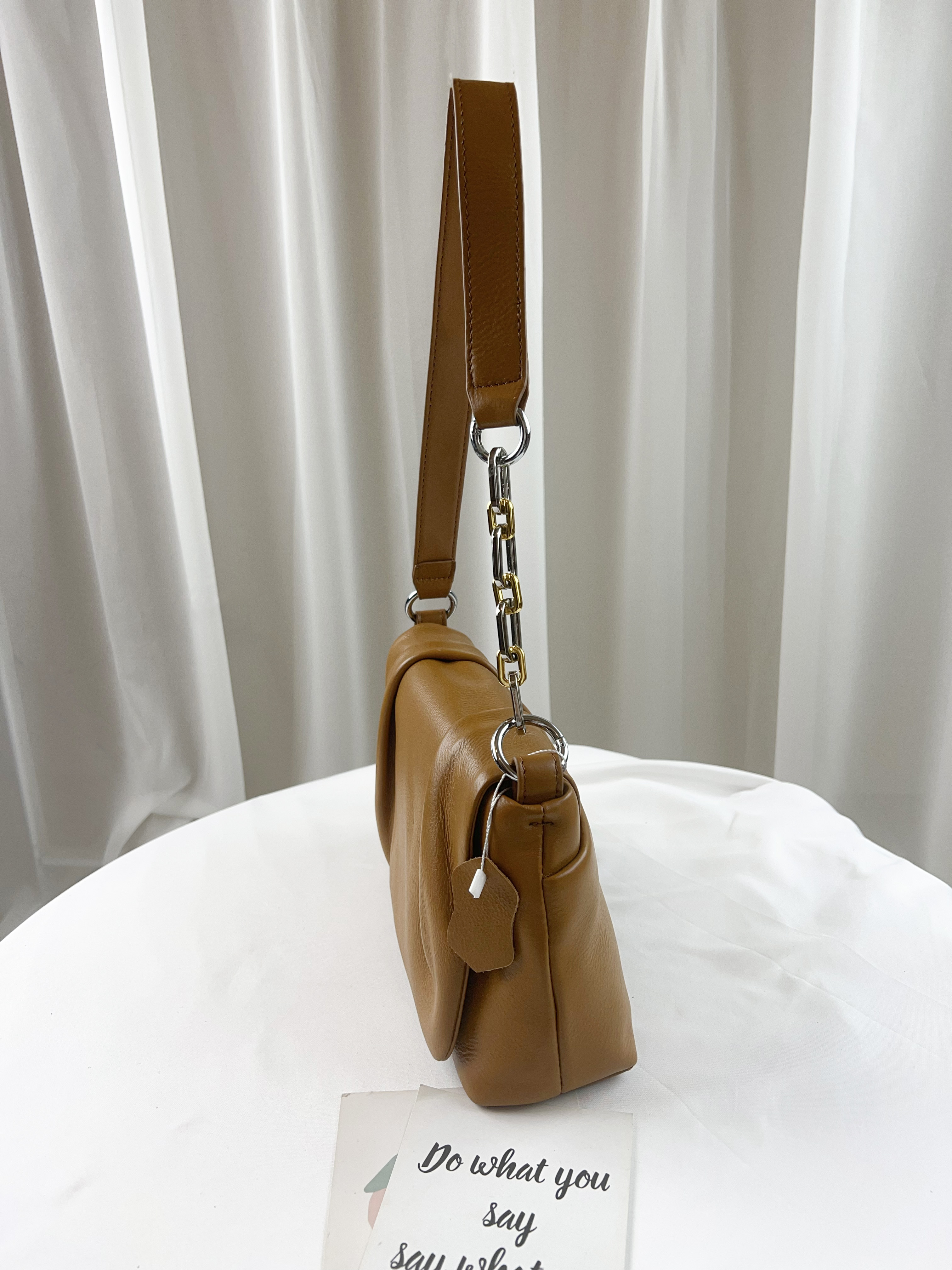 焦糖棕 真皮牛皮鏈帶側背包 #SM-8200