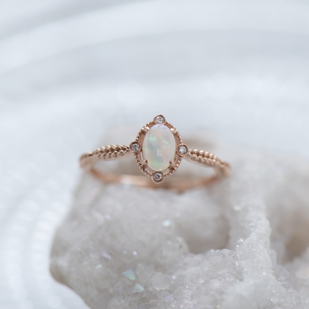 18K Vinzar Opal & Diamond Ring
