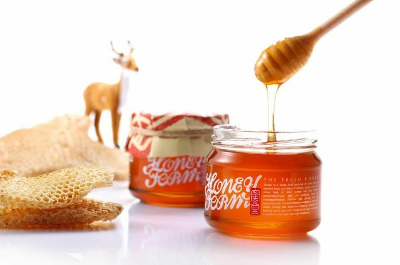 蜜堂為台灣在地的天然蜜蜂品牌。