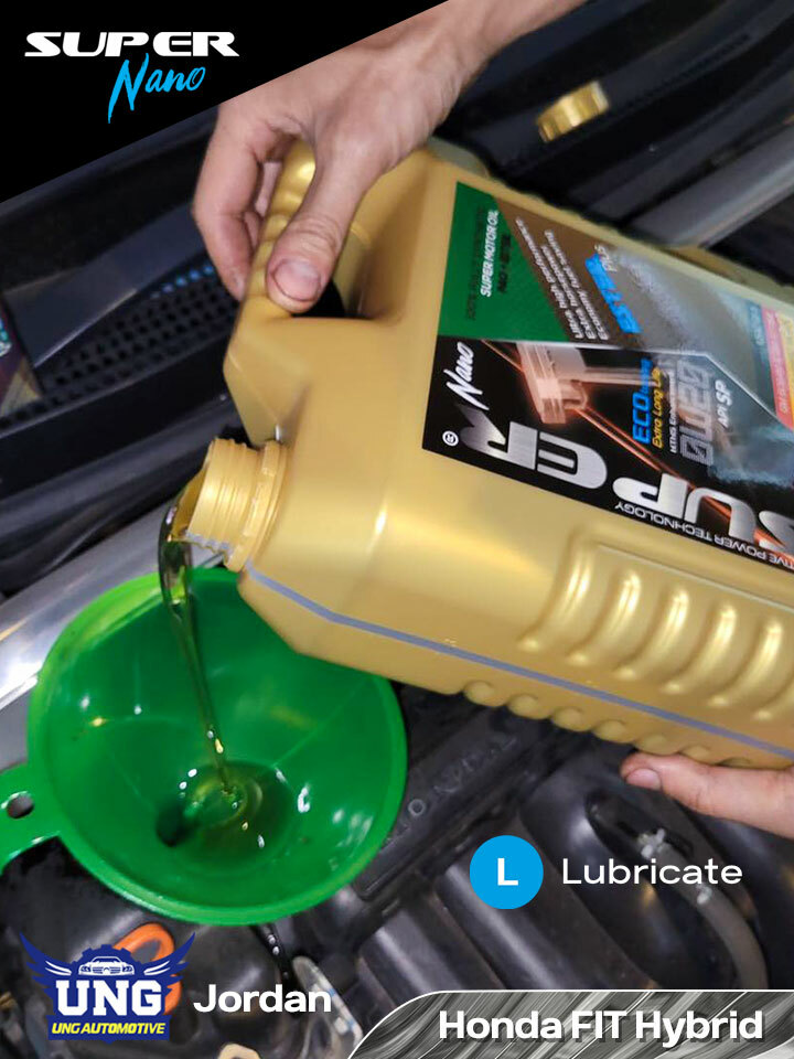 Honda FIT Hybrid Professional Oil Service Package – Lubricate, Restore & Protect engine + Car Disinfection