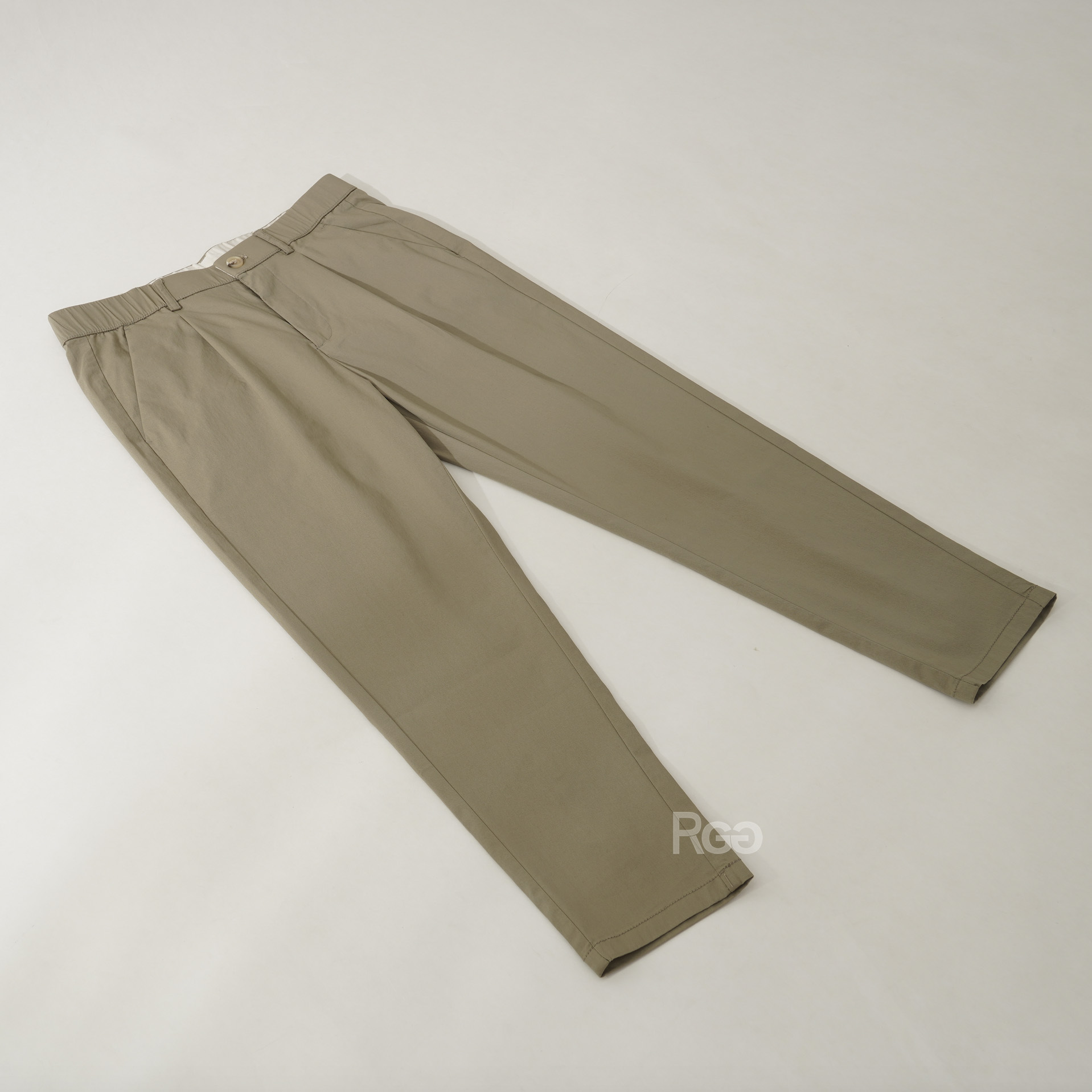 跳跳虎褲灰綠正面平拍照