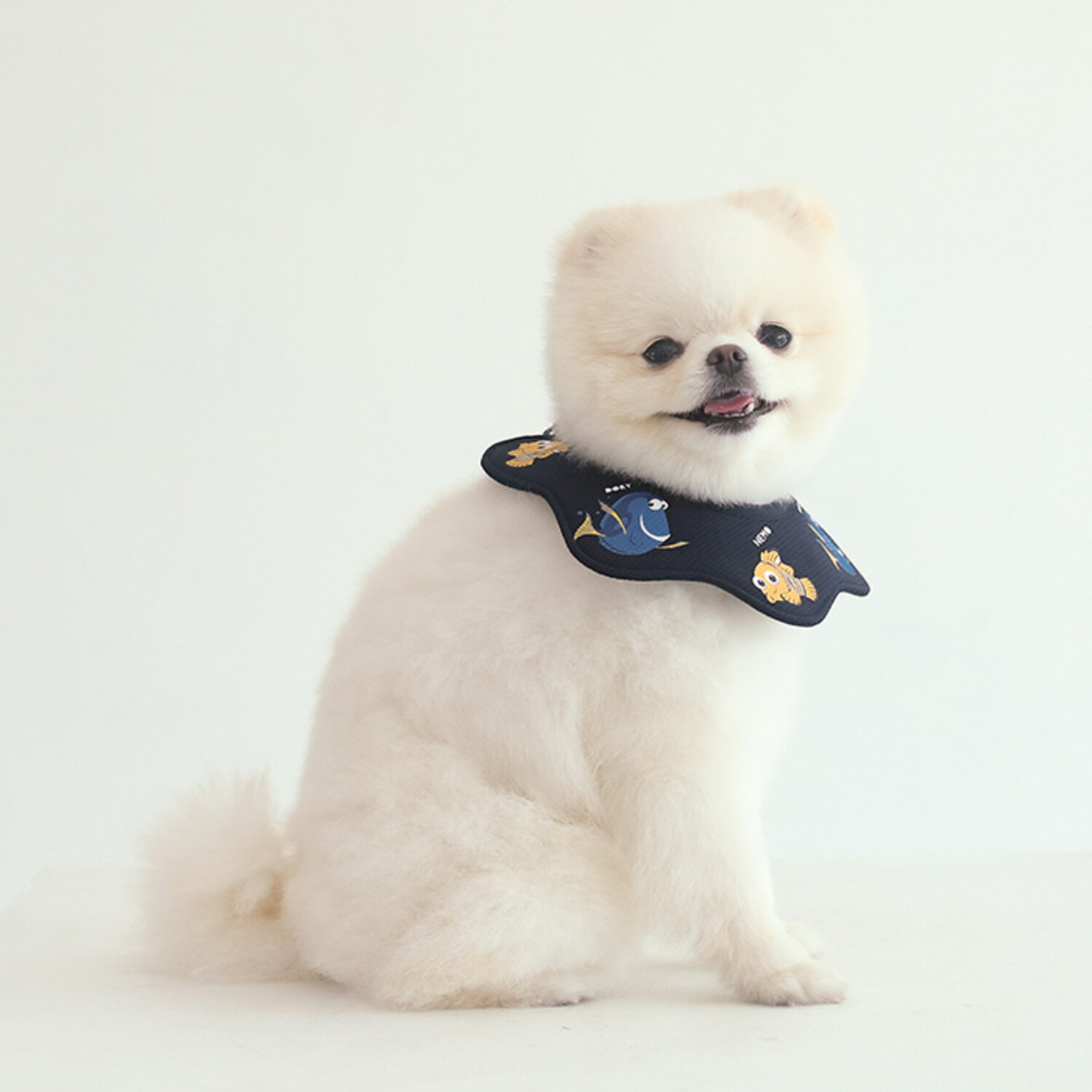 【韓國直送】【原裝行貨｜新上架！】Dan Online 迪士尼系列海底奇兵狗狗冷感圍巾(口水巾) (三色) (尺碼：S/M/L)