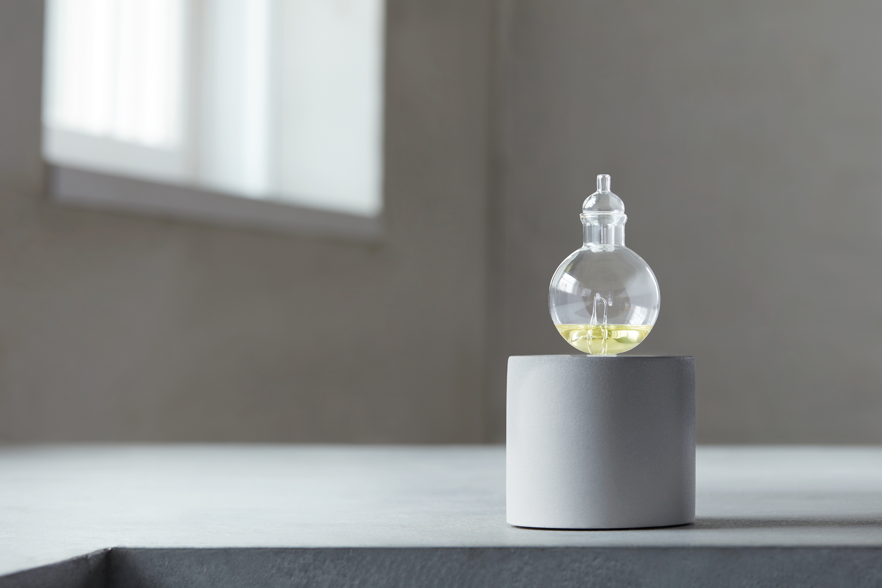 AT AROMA - NEBULIZING DIFFUSER 