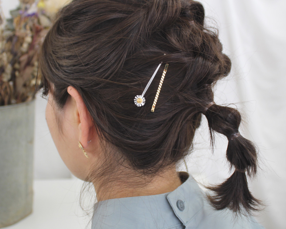 Farbe 小菊花耳環/髮夾