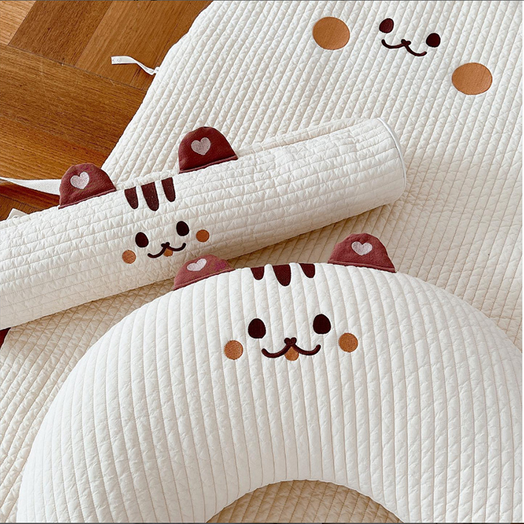 Animal Family pillow