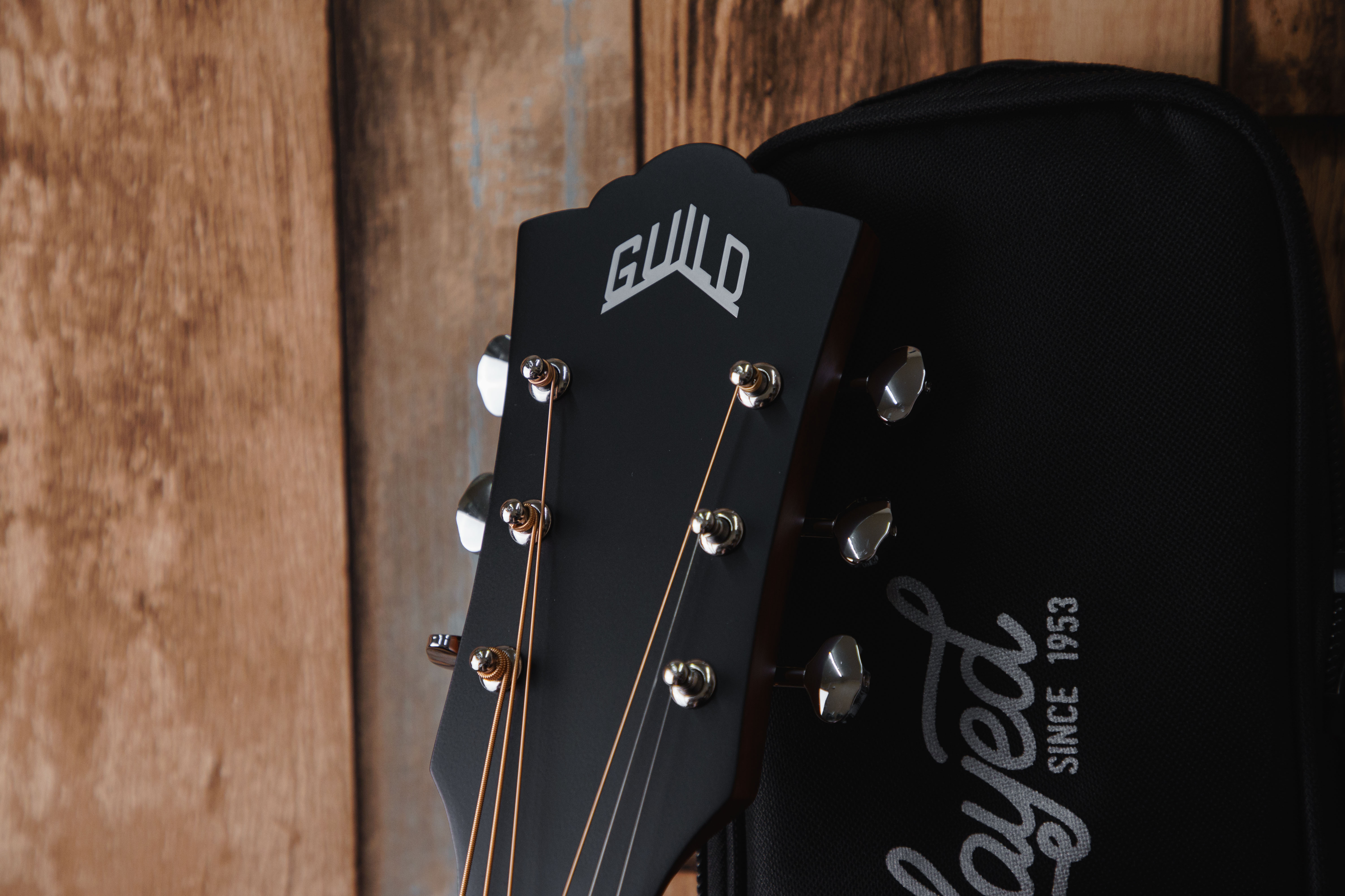 木吉他 Guild D-320 D型無缺角 木吉他 Guild D-320 D型無缺角 / D-320C D型缺角 面單 桃花心面單板 桃花心側背板 附原廠厚袋 41吋 全桃花心 mahogany 第 6 張圖片｜三峽吉他 / Bass