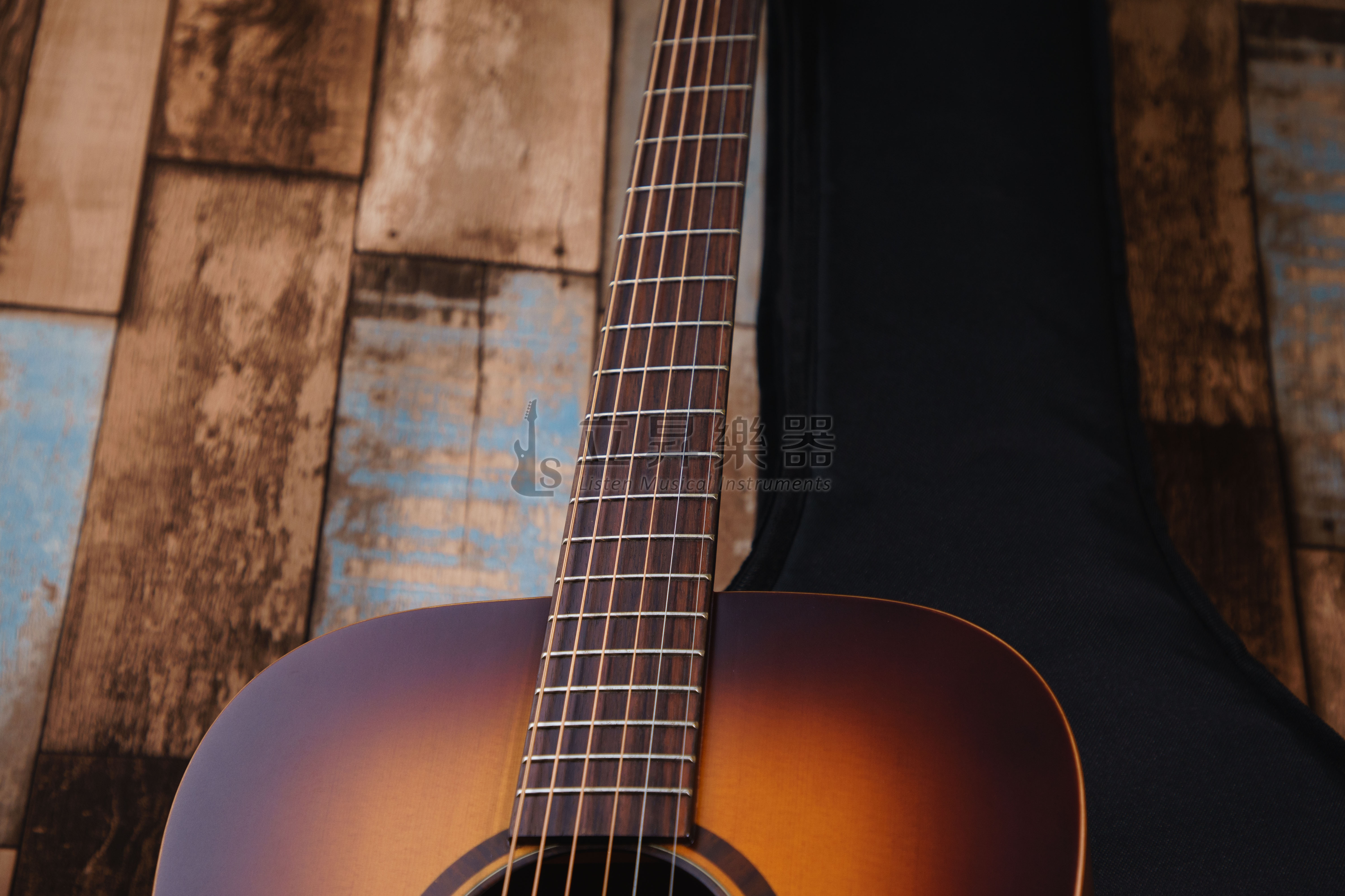 Veelah Veelah V1-D-SB 漸層色 雲杉面單 D桶身 桃花心木側背 面單板木吉他 附原廠琴袋 第 4 張圖片｜三峽烏克麗麗