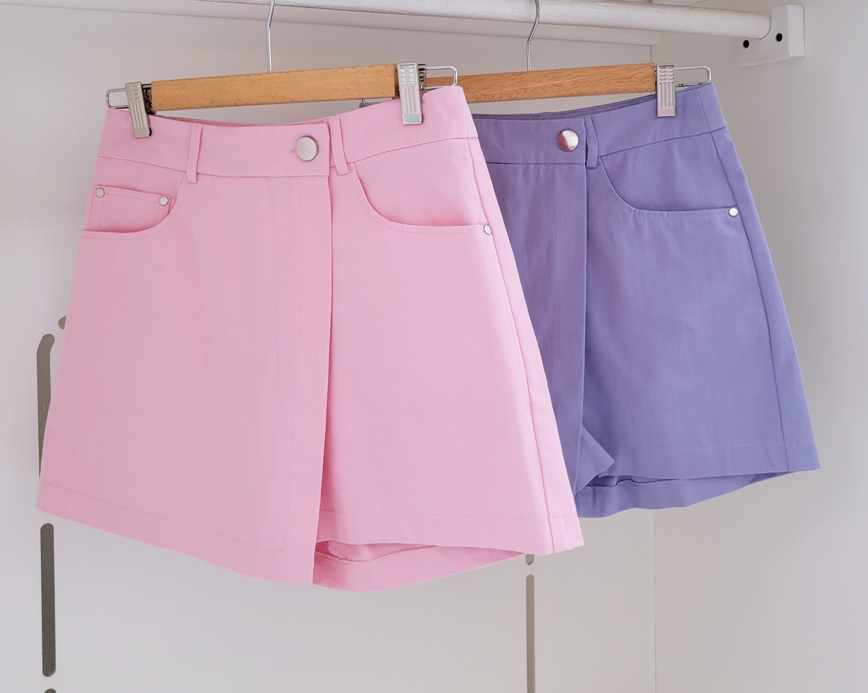 BUTTON WRAP SKORT