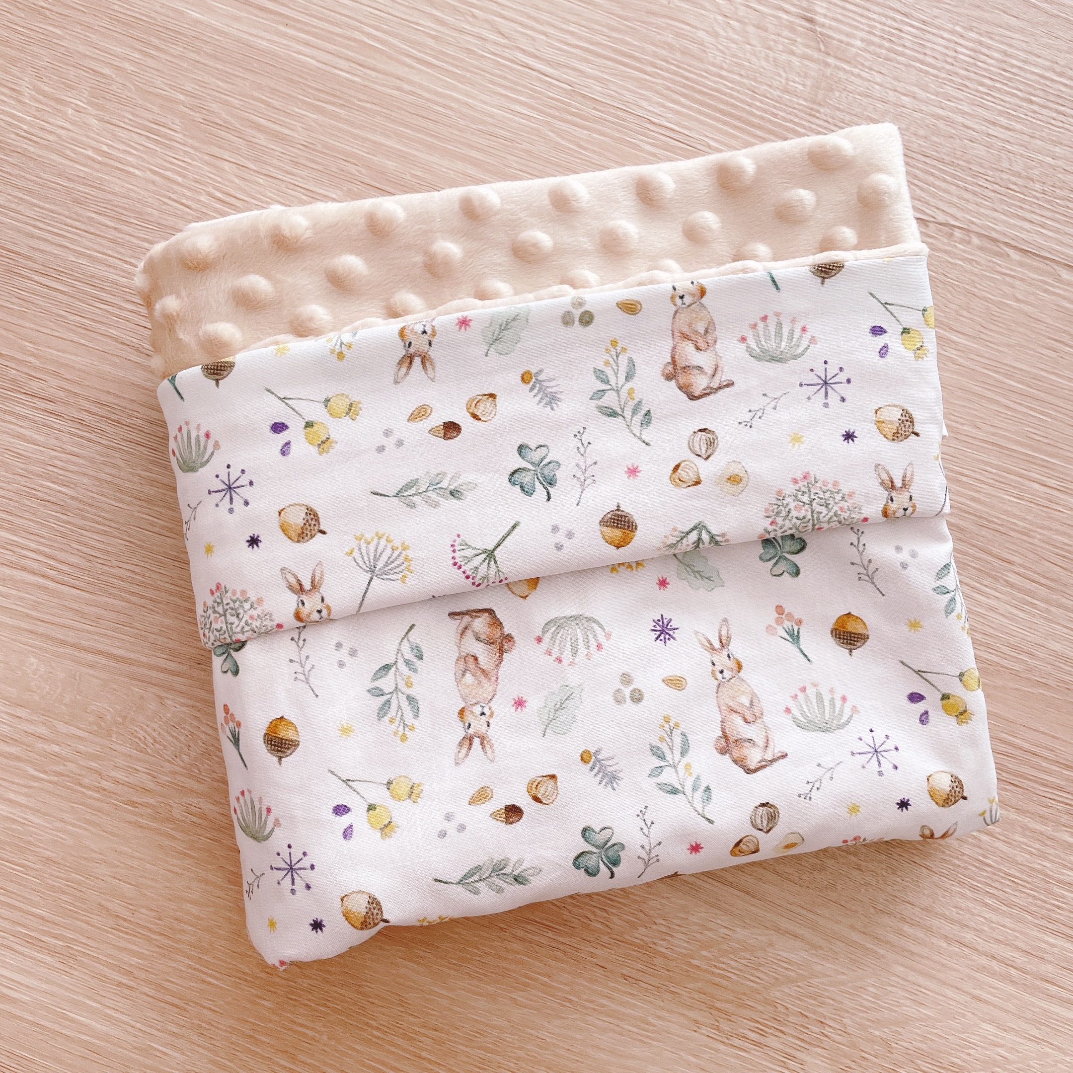 Hi Y.P store-舒眠毯-橡實兔兔