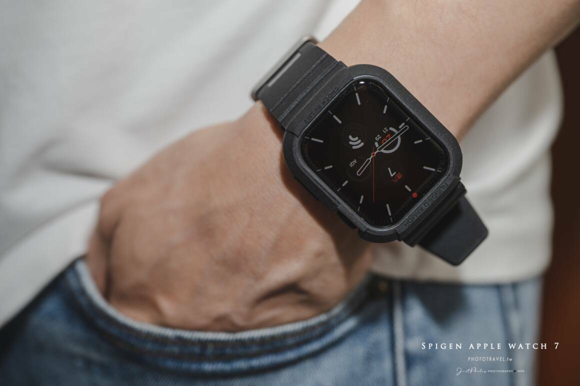 spigen apple watch 7 防摔錶帶推薦