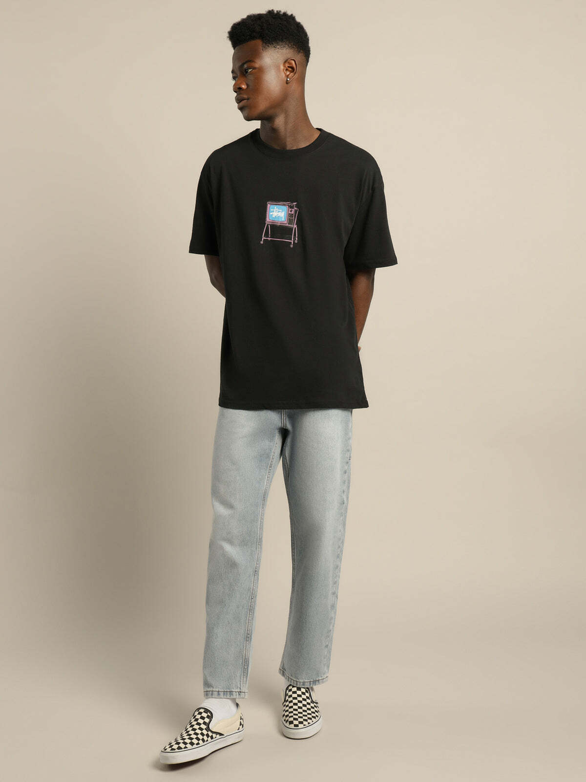 Stussy 電視TV塗鴉 短袖 T恤 黑色