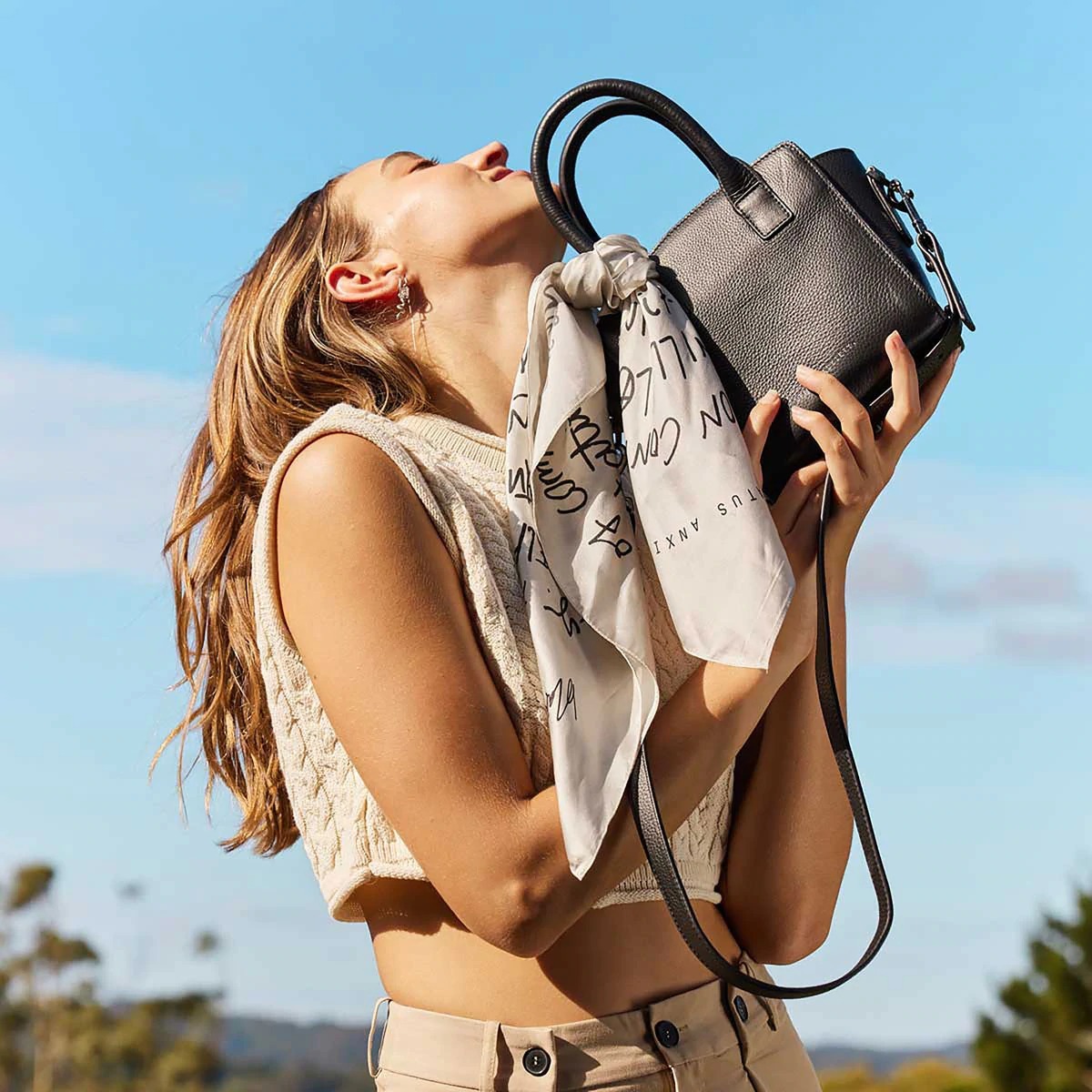 Status Anxiety. | DO YOU HAVE IT 絲巾