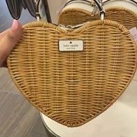 [S] KATE SPADE K7403 HEART CROSSBODY LOVE SHACK, PARCHMENT, 196021077081 (SKS133)