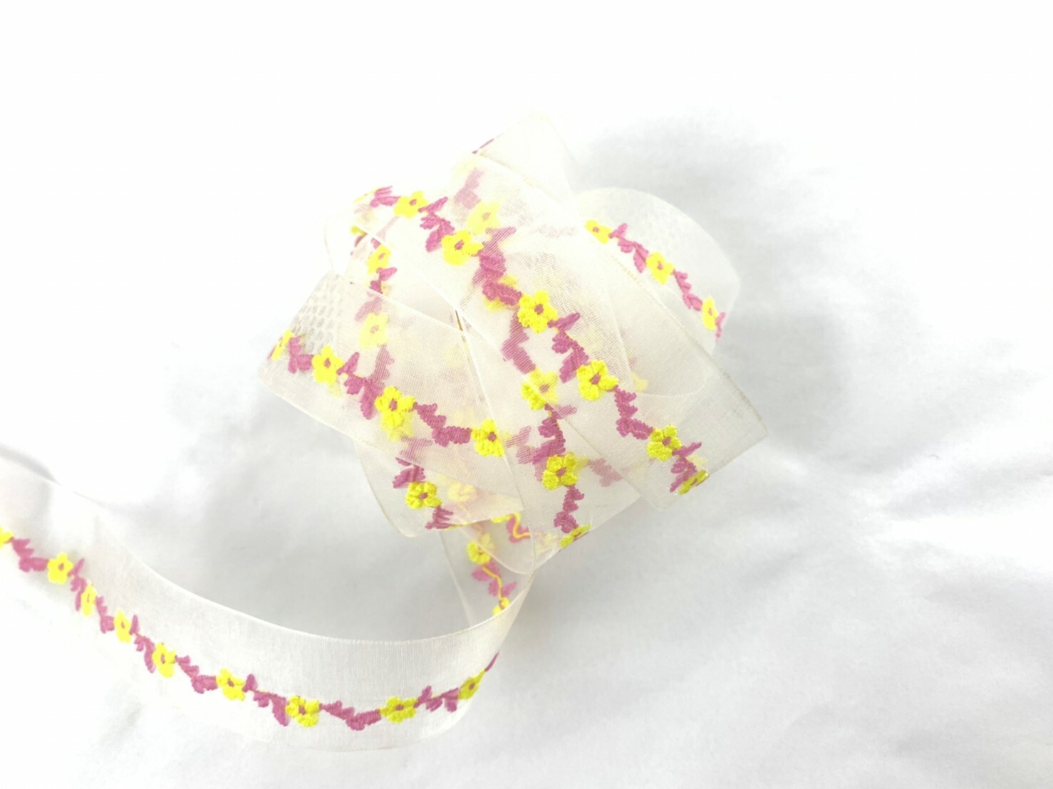 側緣五瓣藤蔓小花/刺繡網紗提花/22mm