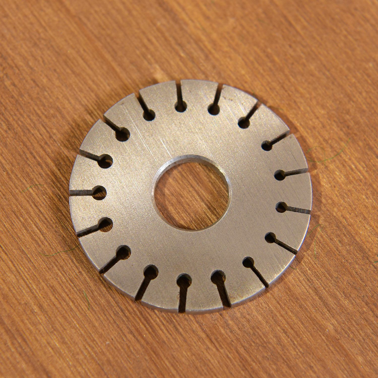 日本進口 渡邊商店 #187 弦徑測量規 / Wire gauge