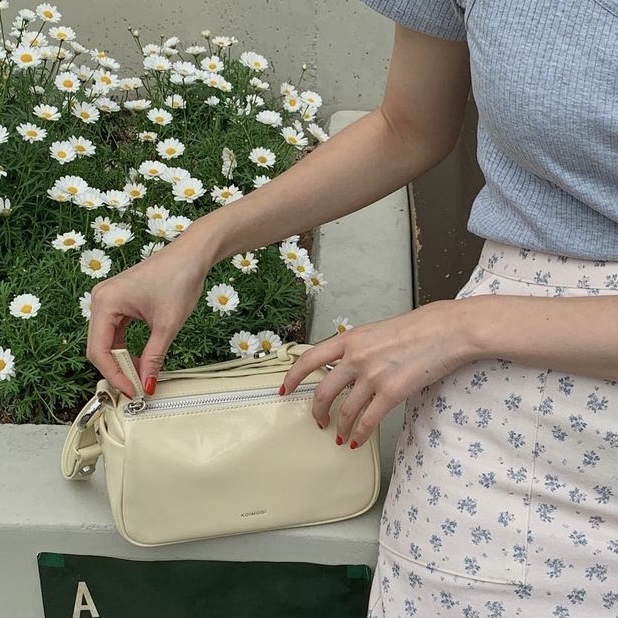 <韓國代購>  KOIMOOI PILLOW BAG