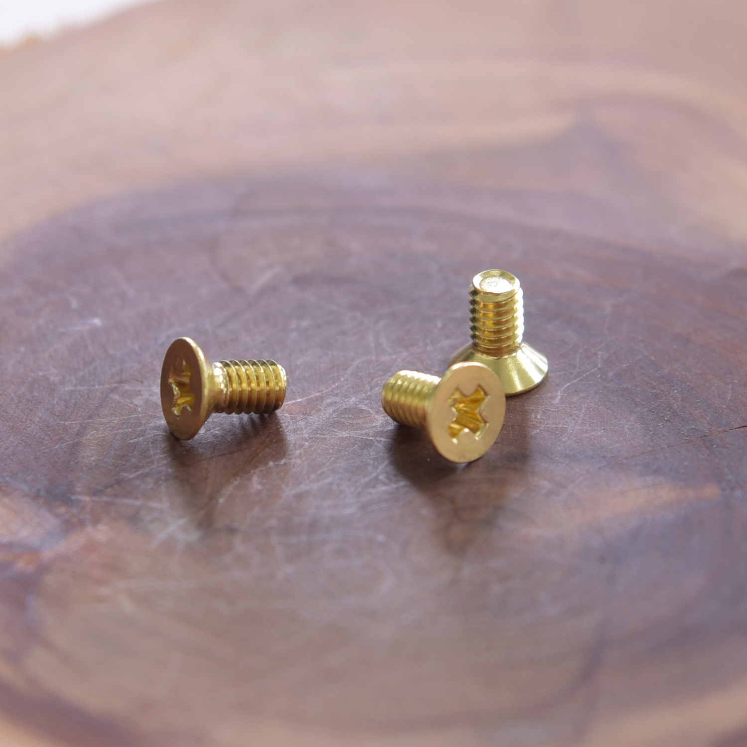 日本進口 渡邊商店 #25-05 木螺絲 黃銅平頭 2.5x5(100pcs) 適KAWAI