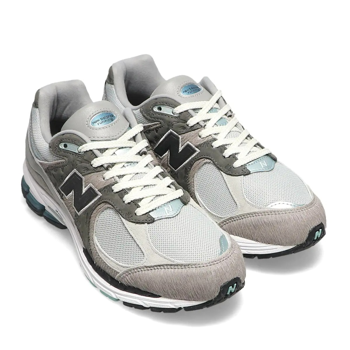 New Balance 2002R ATMOS x NEW BALANCE M2002RAT