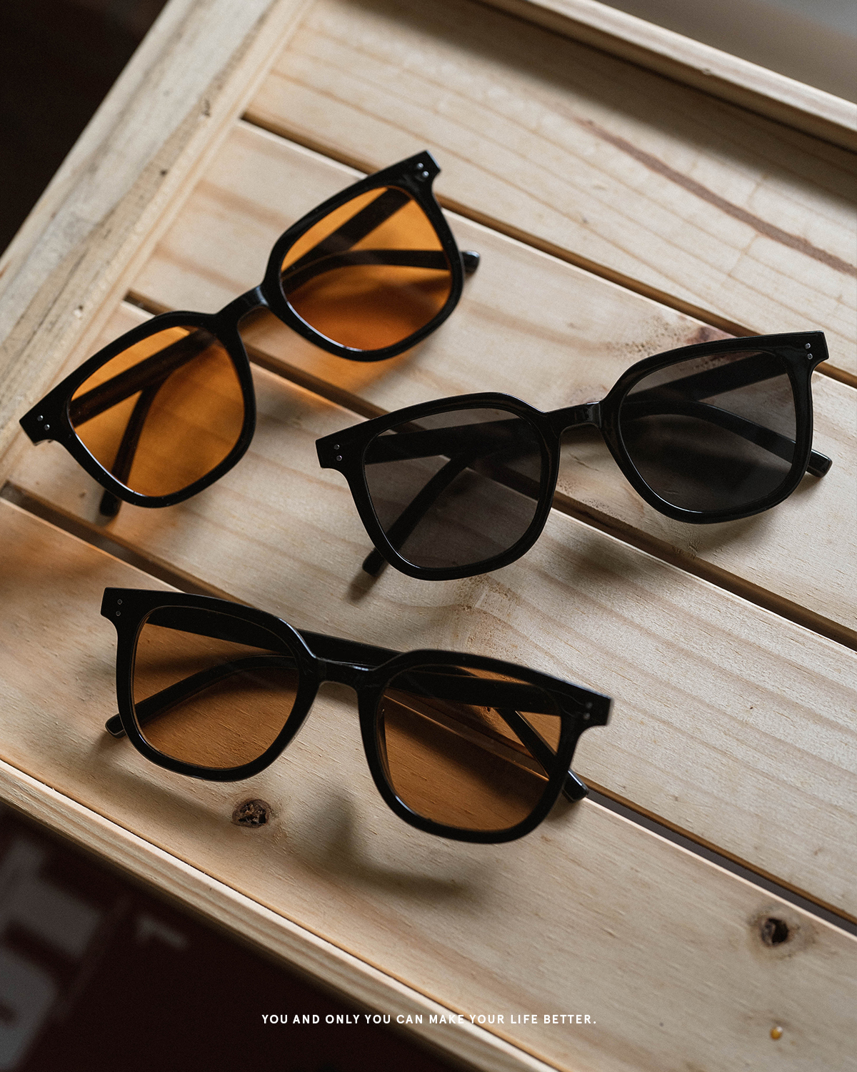 純黑方框質感墨鏡 ACCG502