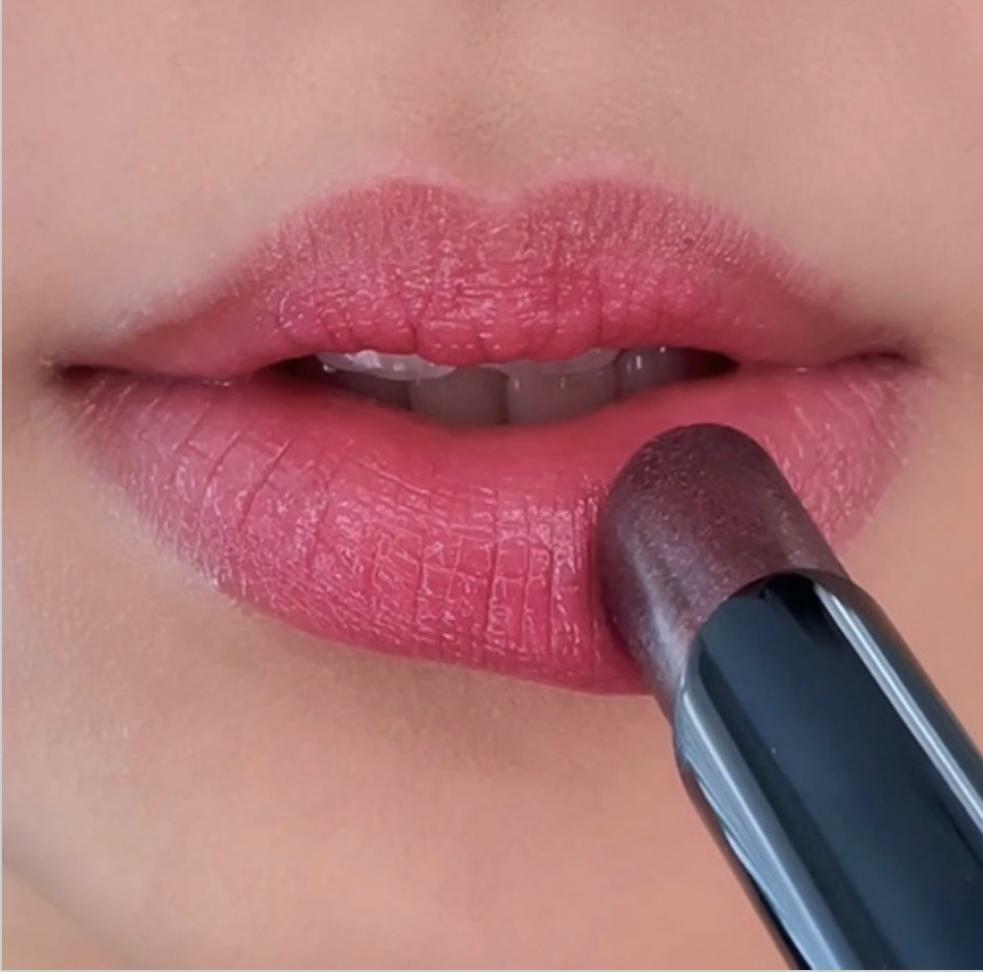 Celvoke Suggestive Lips Seethrough Black 3.5g