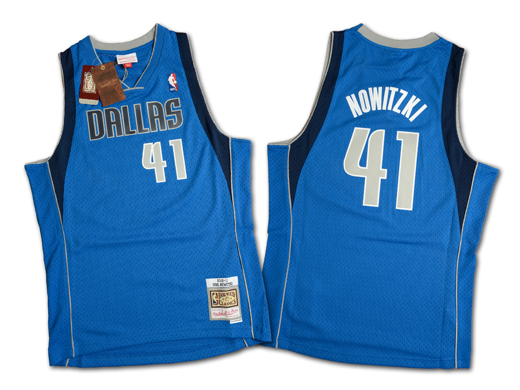 Mitchell & Ness 達拉斯獨行俠隊 Dirk Nowitzki 2010-2011 復刻 Swingman 球衣