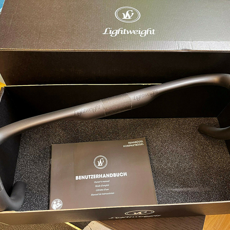 Lightweight KOMPAKTBUGEL Handlebar (Aero) Schwarz Edition