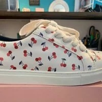 [S] KATE SPADE K6828 ATHENA CHERRY SNEAKERS, DANCING CHERRIES/CREAM, 196021020926 (SKS153)