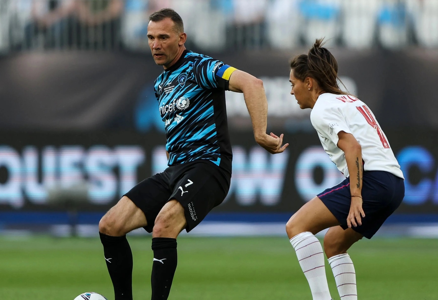 [預訂]2022 Soccer Aid元老慈善賽球衣