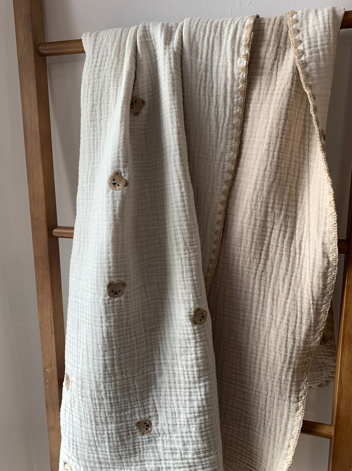 6層紗刺繡雙色被/熊熊