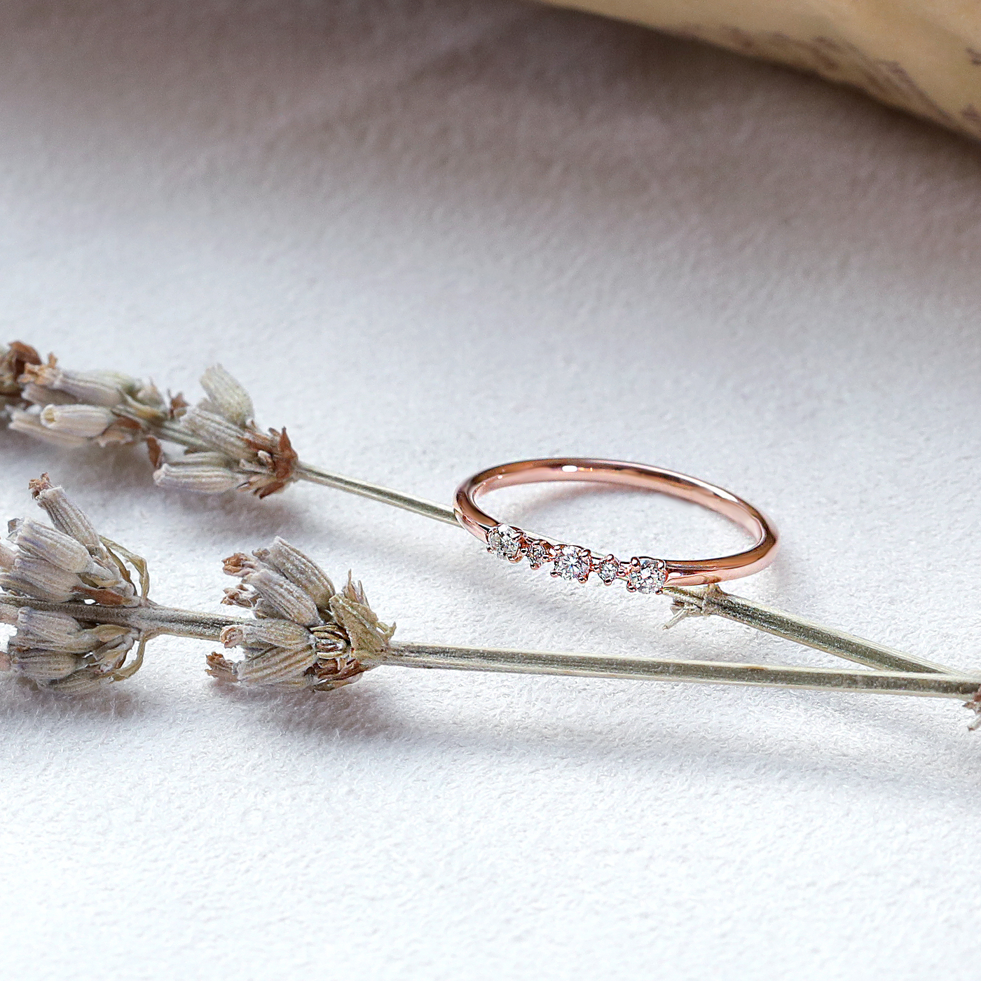 日光閃爍 — 12分鑽石戒指